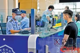 珠海恢复赴澳自由行首日 拱北口岸通关畅顺图片