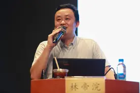 “网红”漫画家小林：我是怎样从一个医生变成漫画家的图片