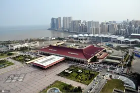 珠海恢复赴澳个人游首日 拱北口岸通关畅顺图片