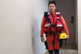 铁血硬汉，亦有柔情——宁波支队战勤保障处班长刘江志事迹图片