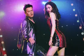 时髦办 | 宣美的半永久西裤不显瘦，但真的有够带劲图片