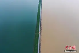 长江及鄱阳湖区已进洪圩堤共213座 鄱阳湖水位仍超警戒0.66米图片