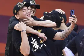 篮球——CBA总决赛：广东东莞银行夺冠图片