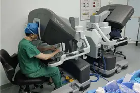 山东省首例第四代达芬奇Xi机器人腔镜微创食管癌根治术成功完成图片