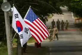 补壹刀：劝韩国一句，航母还是别造了吧图片