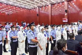 “黑老大”指使手下杀人焚尸！全国扫黑办、最高检、公安部同时督办图片