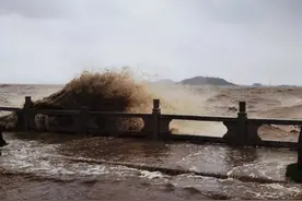 台风“海高斯”19日登陆珠海 国家海洋预报台相继解除风暴潮和海浪警报图片