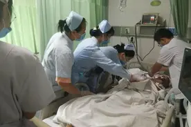 谁认识他？图片