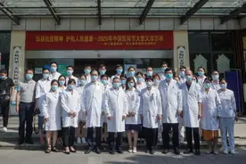 浙江省中医院西溪院区医疗专家城西义诊，为居民送上健康大礼图片