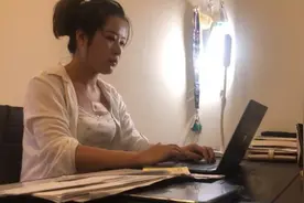 波士顿方舱医院里的华人志愿者图片