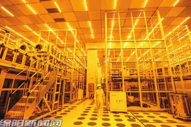 走进惠科 探访“超级工厂”图片