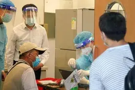 香港“揽炒派”议员将政治凌驾防疫，无理反对社区设立检测中心图片