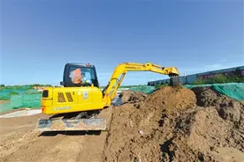 大兴机场综保区一期市政道路建设过半图片