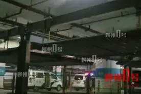 年轻男女倒在风情港地下停车场车内，女子不幸身亡！两人身上均有利器伤…图片
