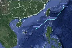 解放军在南海，美军侦察机逼近挑衅图片