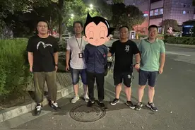 骑着偷来的电瓶车接女友过七夕，没想到“约会对象”竟变成了民警图片