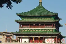 揭秘西安钟楼前世今生，上面开过西安第一家电影院，还被作为监狱图片