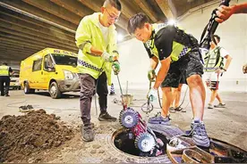 机器人助力排水管道疏通图片