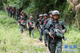 燃！武警特战侦察比武掠影图片
