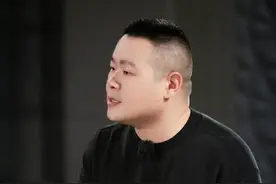 《未知的餐桌》岳云鹏为父亲写歌听哭郁可唯图片