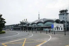 连云港白塔埠机场9月10日零时起恢复通航图片
