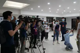 长沙男子猎捕4只野生斑鸠，被判义务参与野生动物保护宣传活动3次图片