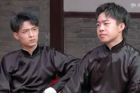 秦霄贤第一次给郭德纲表演相声，网友：像被老师叫去办公室的我图片