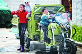 那么亘古不变 那么日新月异图片