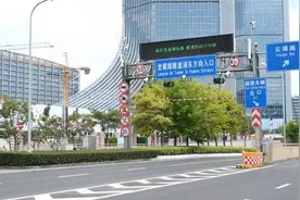 上海龙耀路越江隧道东延伸工程正式通车视频封面