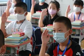 我是小学生啦图片