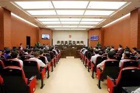 死刑！“慈溪舞蹈教师闹市被杀案”罪犯吴益栋今日被执行，执行前他见了亲属图片