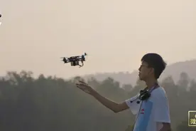 微纪录片《理想答案 仅供参考》开播：中国青年热血奋斗故事图片