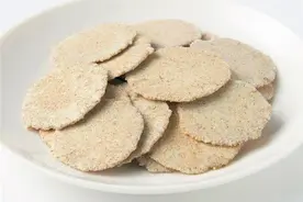 未来学校供餐或许是昆虫？日本老百姓的饭桌上出现“昆虫料理”图片