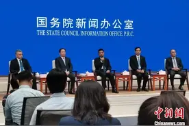 刘永好：认认真真、脚踏实地把自己的事做好就是企业家精神的体现图片