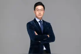 自贸新征程，我们正当红图片