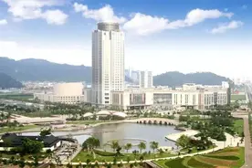 台州“最多跑一次”进环市民广场 点亮城市会客厅图片