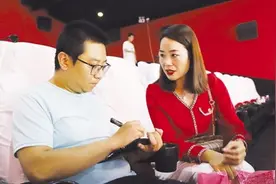 尽最大努力再现南阳战“疫”精神——访《春回雁归》导演吴春光及主演陈大爽图片