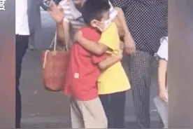 开学后这些萌娃火遍全网，网友：原谅我不厚道地笑了图片