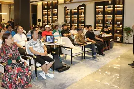 牛新哲博士华清源美林名著演讲“教育让生活更美好“对话作家殷德杰先生图片
