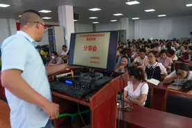 走近光山县电商培训校长熊波：3年带动近10万人电商致富图片