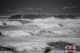 台风“海神”登陆韩国 境内各地区均已发布台风特报图片