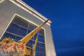 扮靓洛阳龙门站 迎接河洛文化旅游节图片