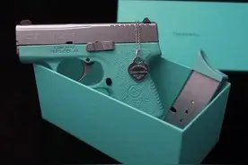 你还不知道？每个女生都想拥有的蒂芙尼，155年前就开始设计武器奢侈品了图片