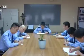 篡改他人志愿学生被刑拘，招生办为被篡改志愿学生延长填报时间视频封面