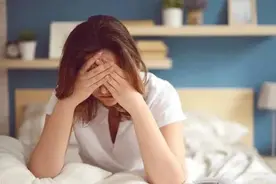因为一个错误操作，她睁眼睡了一个月图片