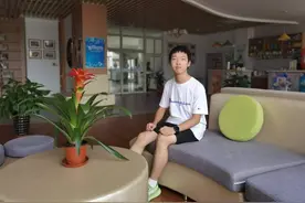 老师最大的欣慰，莫过于桃李满天下！这批优秀奉贤学子令老师们骄傲图片