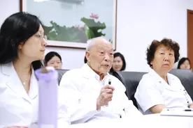 百万奖金全捐！良医大师王振义：96岁坚持“开卷考试”，一辈子求索为患者图片