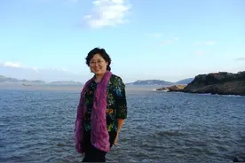 校长寄语 | 重庆四十二中校长金凤：尊重学生的个性差异，促进多元发展图片