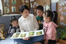 致敬！抗疫中的班主任图片