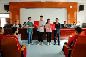 高中同桌成为同专业校友！相遇天大好时光！图片